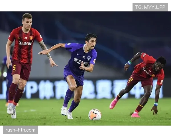 非洲足球先生获奖名单揭晓，过去一年表现稳健的球员引发关注