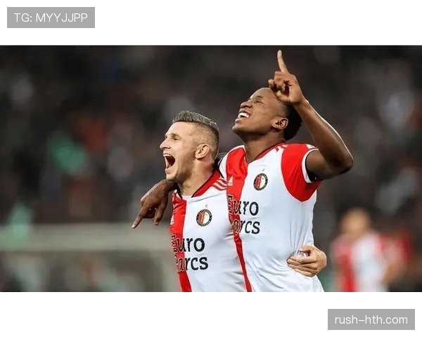 荷甲球迷热情高涨，球队表现值得关注，比赛氛围更加火热