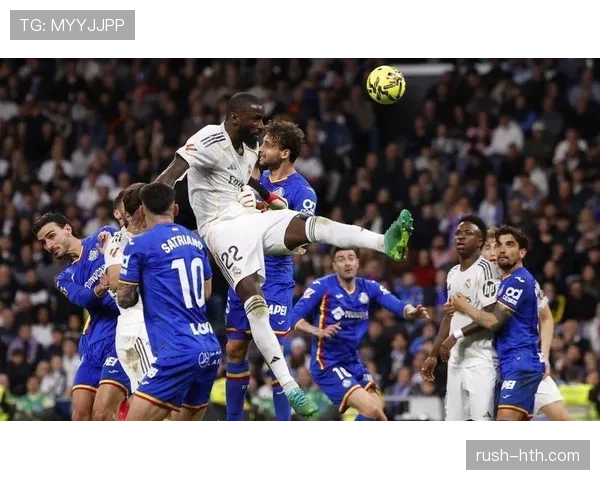 皇马防守稳定性下降,问题显现影响联赛争冠形势 皇马防守稳定性下降,问题显现影响联赛争冠形势