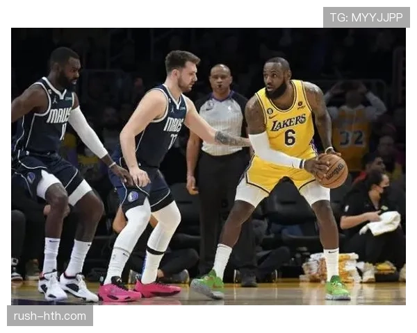 接触犯规何时判罚？规则拆解让你秒懂裁判尺度